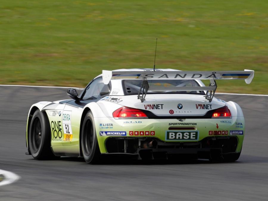  BMW Z4 GT3 2010 года  (фото 2 из 28)